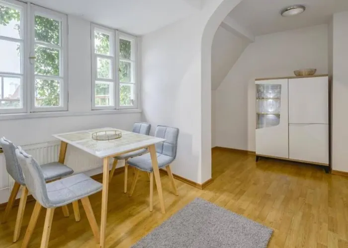 Apartment Floor With Two Balconies In The Old Town *