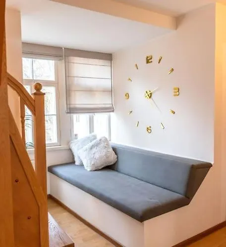 Floor With Two Balconies In The Old Town * 탈린